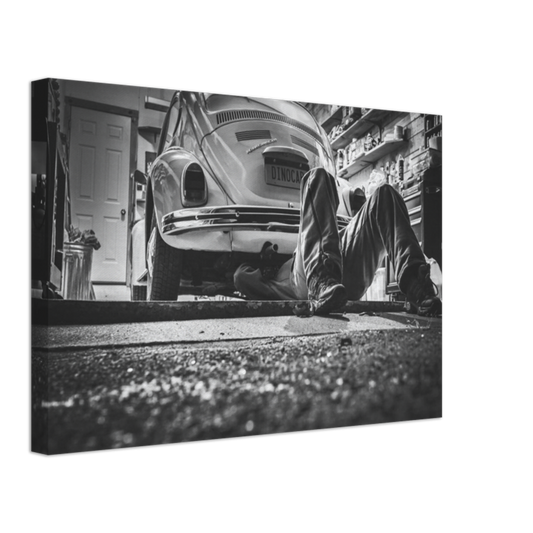 Toile Volkswagen Coccinelle et son mécano